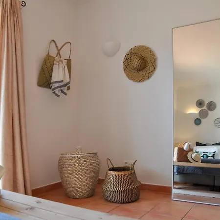 2br Townhouse - Amazing Views, 5 Mn To Beach & Pool